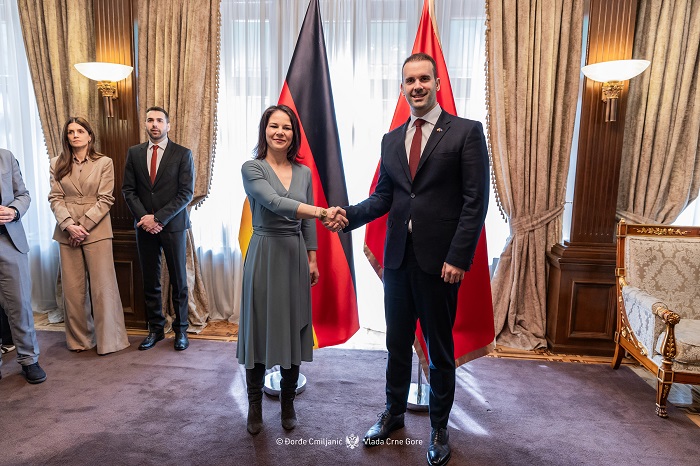 Spajić sa Šolcom u Berlinu 29. aprila