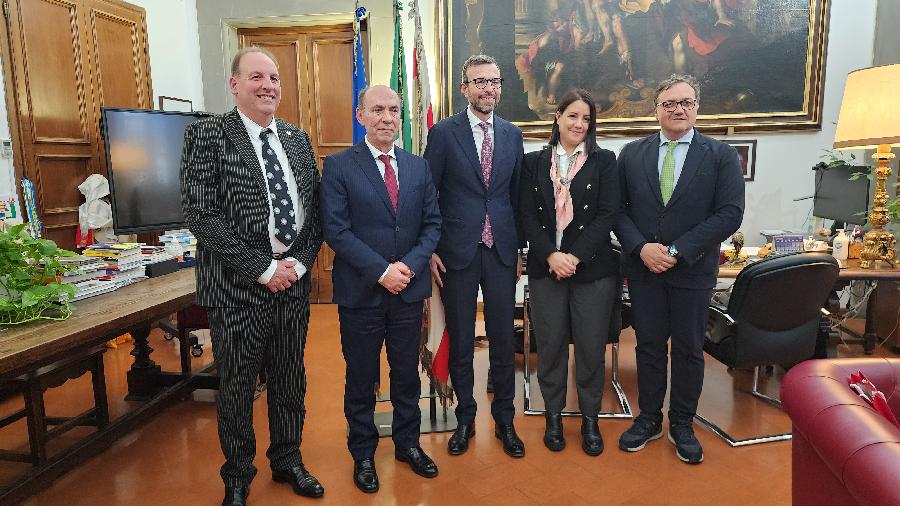 Uspostavljanje direktnih kanala za saradnju sa Toskanom