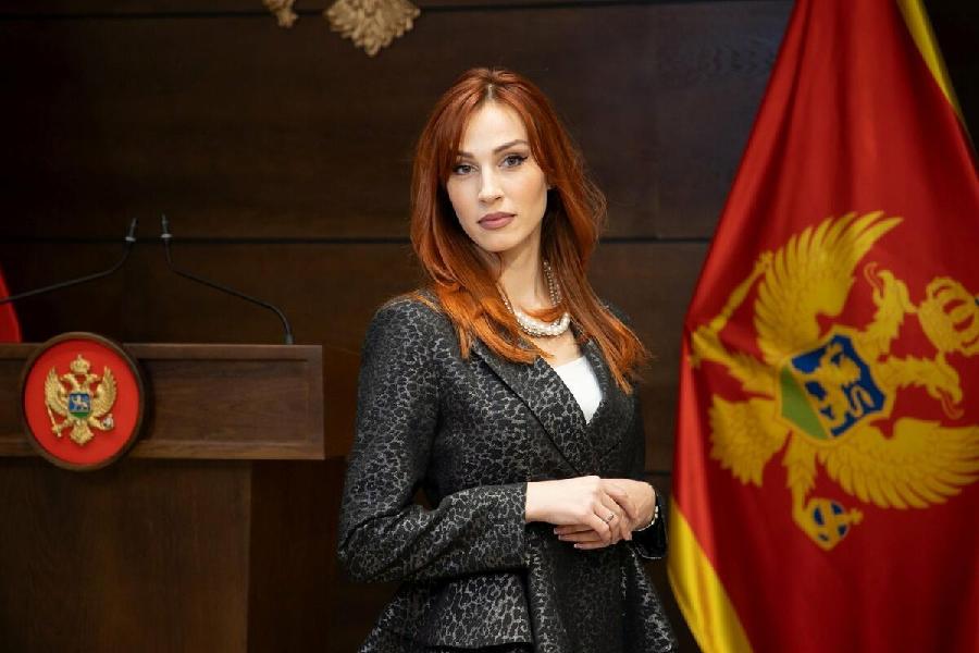 Vojinović: “Podrška novinarima koji hrabro nastavljaju da obavljaju svoj posao”