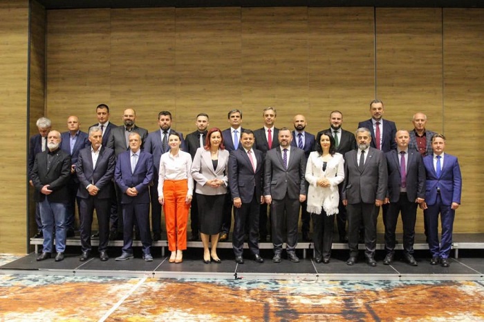 Ibrahimović u bajramskoj posjeti Sarajevu, prisustvao skupu bošnjačkih političara regiona