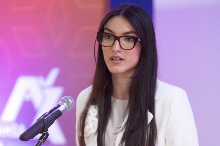 Šćepanović: Sramotna je Jelićeva izjava da je nasilje nad ženama izlizana tema, pokazao je da je nedostojan funkcije i srozao ugled Nikšićkog pozorišta