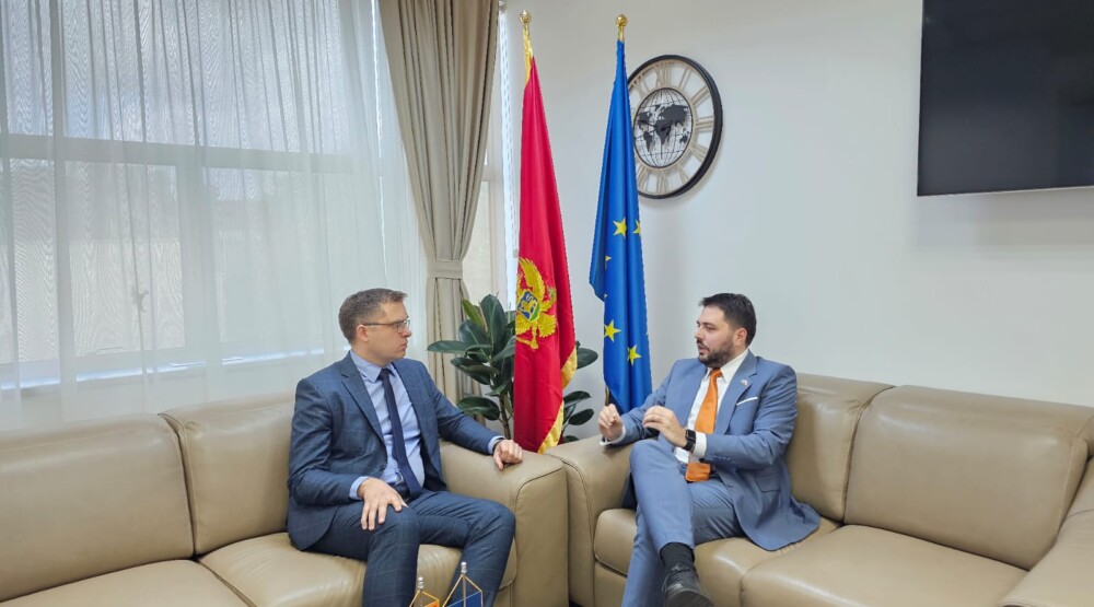 Javnim konkursom preko 1,4 miliona eura za nabavku komunalne opreme i projekte iz oblasti e-mobilnosti