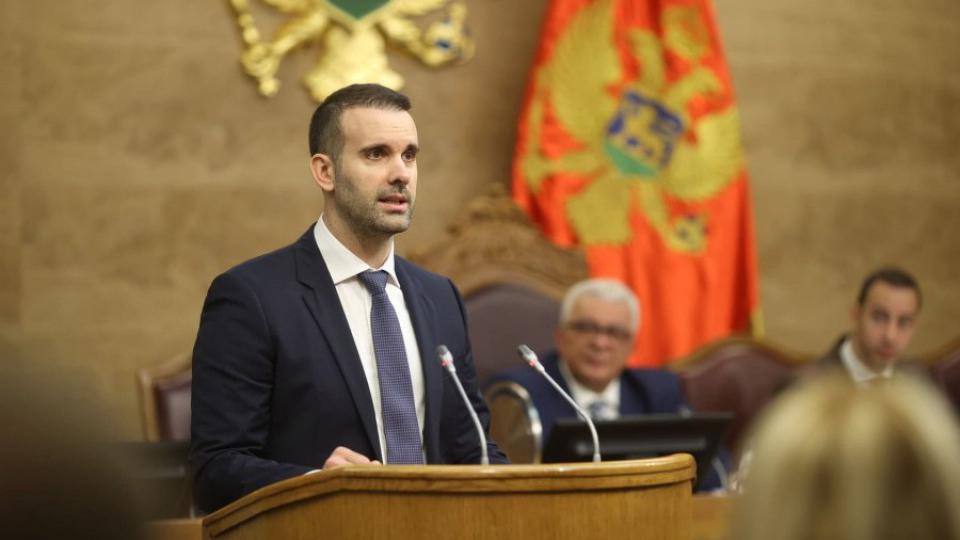 Spajić danas sa Olafom Šolcom