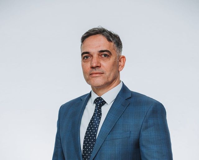 Predsjednik Skupštine opštine Rožaje Almir Avdić čestitao je Bošnjacima Dan bošnjačke nacionalne zastave