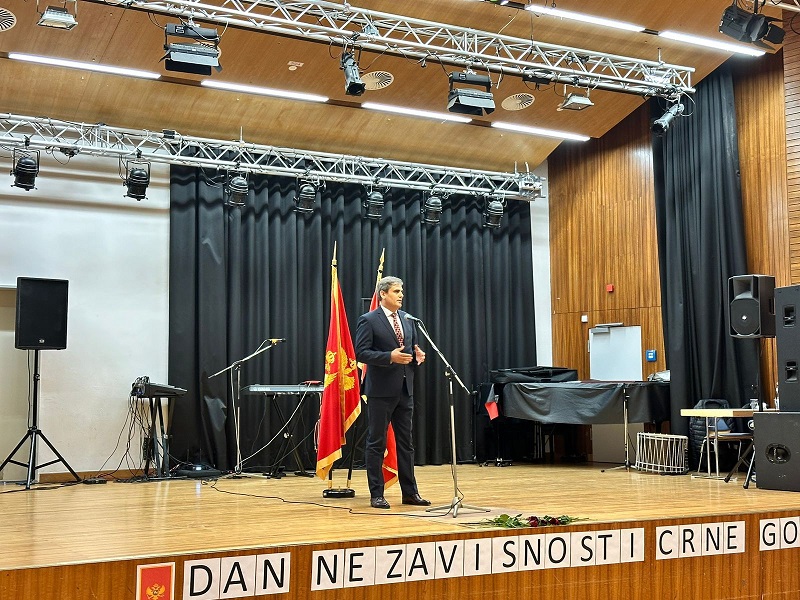 Ibrahimović na svečanosti povodom Dana nezavisnosti u Dortmundu: Potrebno posvetiti više pažnje saradnji sa dijasporom, ne smije se odustati od referendumskih idela iz 2006. godine