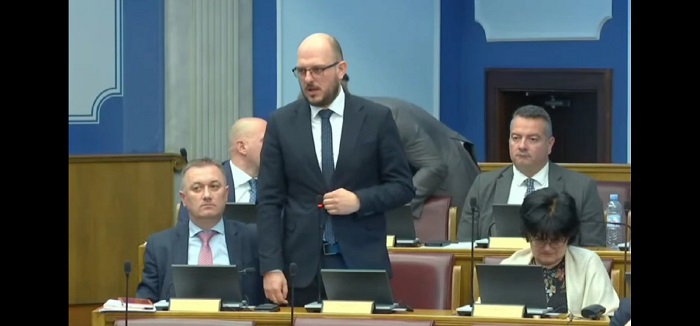 Adrović: Jedinice Hitne pomoći u Rožajama i Plavu nisu na zadovoljavajućem nivou, raditi na njihovoj adaptaciji