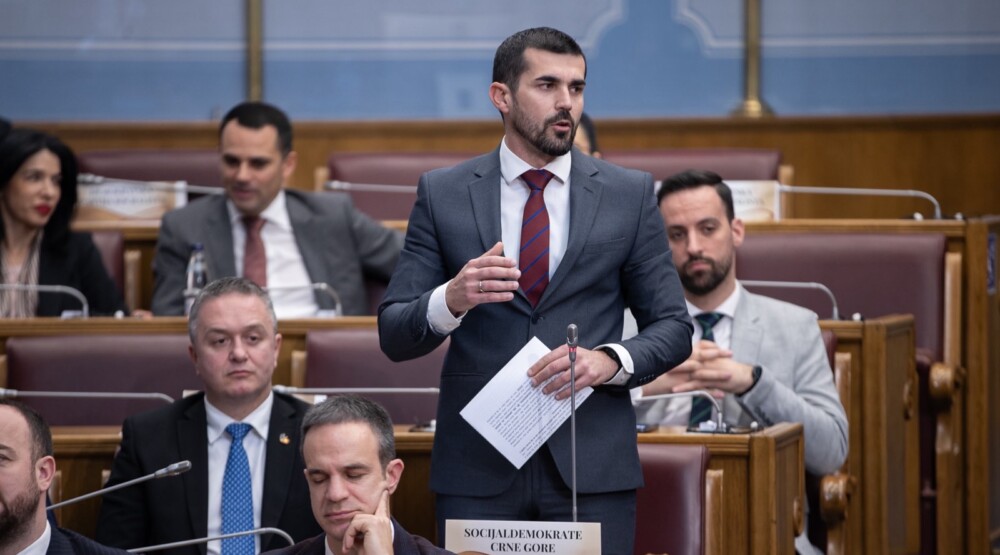 Nenezić: Kriza unutar parlamentarne većine nastaviće se i u petak