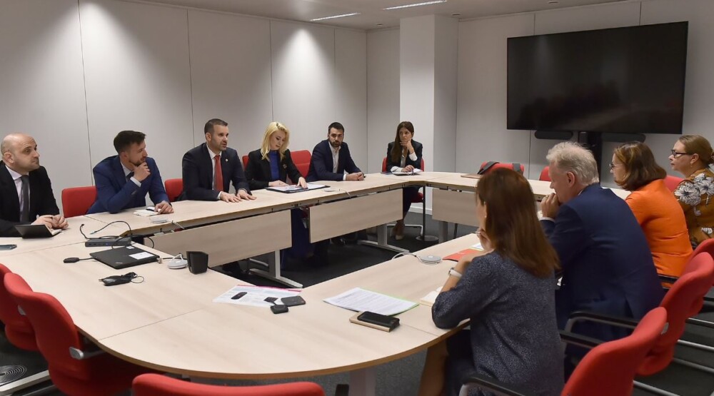 Spajić – Kopman: Crna Gora u avionu i vidi pistu za slijetanje u EU