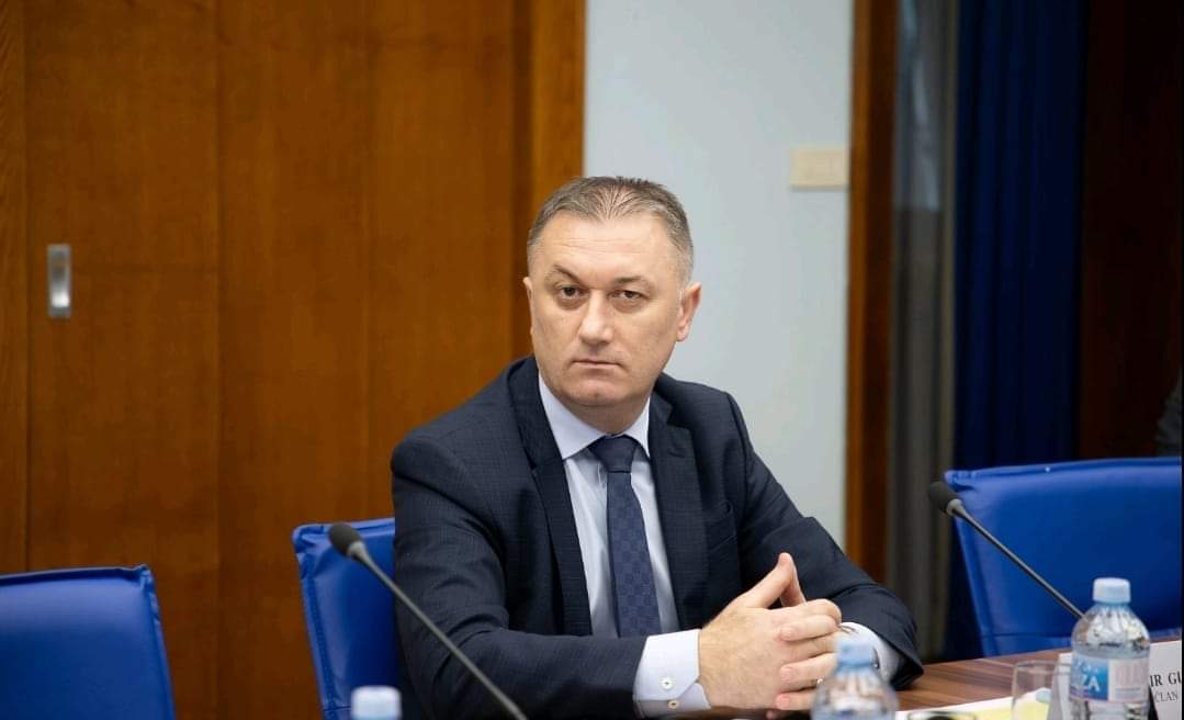 Gutić: Rješavanje nesporazuma između Demokrata i URE preko leđa BS predstavlja pravno nasilje