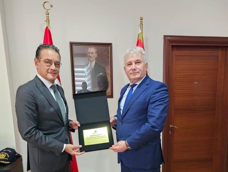 Uručene zahvalnice Ambasadoru Republike Turkiye u Crnoj Gori i Koordinatorki TIKA-e u Crnoj Gori
