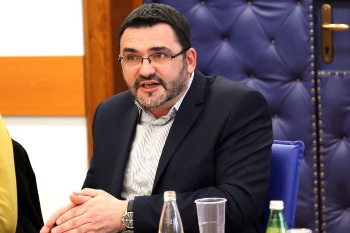 Adnan Čirgić izabran za predsjednika Crnogorskog PEN centra