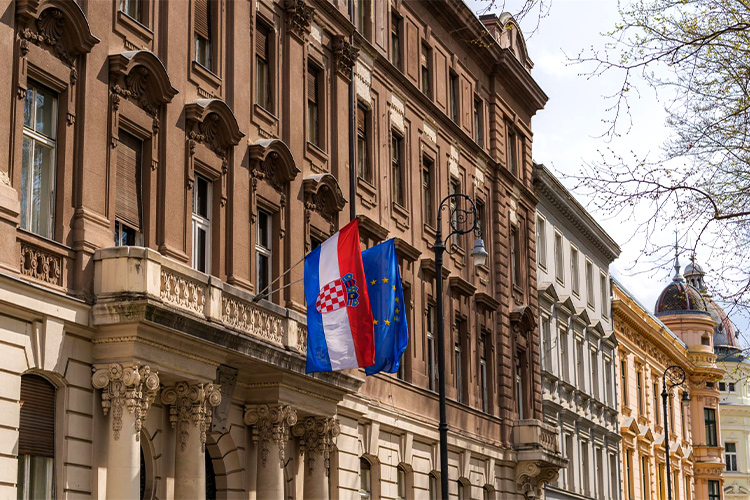 Hrvatska proglasila Mandića, Kneževića i Bečića personama non grata