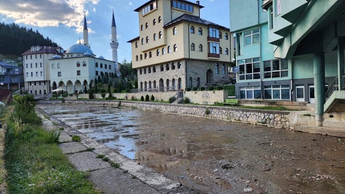 Opština Rožaje sprovela akciju čišćenja korita rijeke Ibar