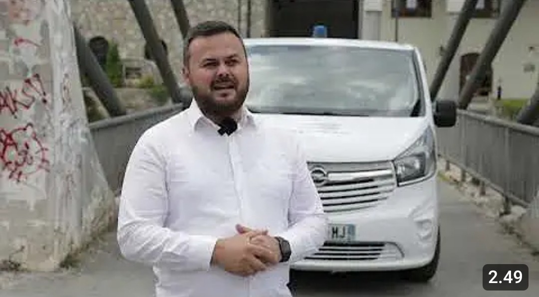 Dijaspora iz Luksemburga donirala rožajskom medžlisu višenamjensko vozilo