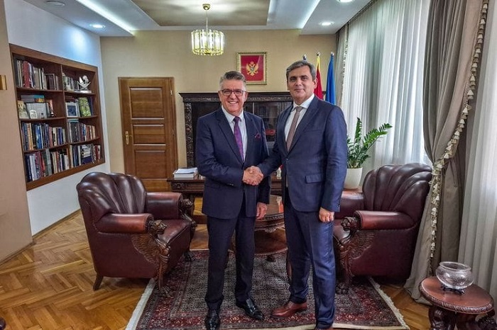 Potpredsjednik Ibrahimović razgovarao sa ambasadorom Hrvatske Veselkom Grubišićem