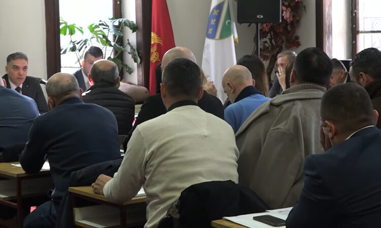 Odbornici  biraju  sekretara Skupštine i potpredsjednike opštine Rožaje