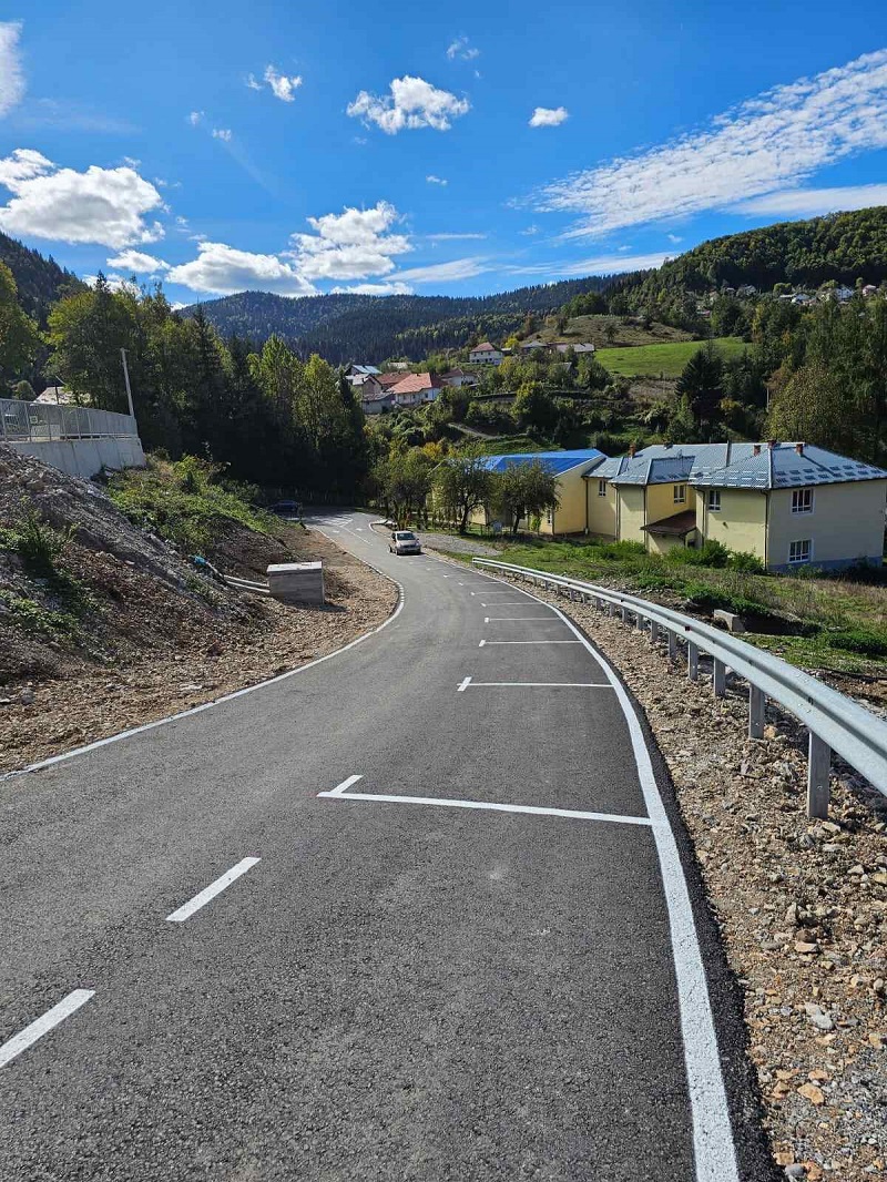 Nakon više od 100 godina Osnovna škola u Baću dobila pristupni put