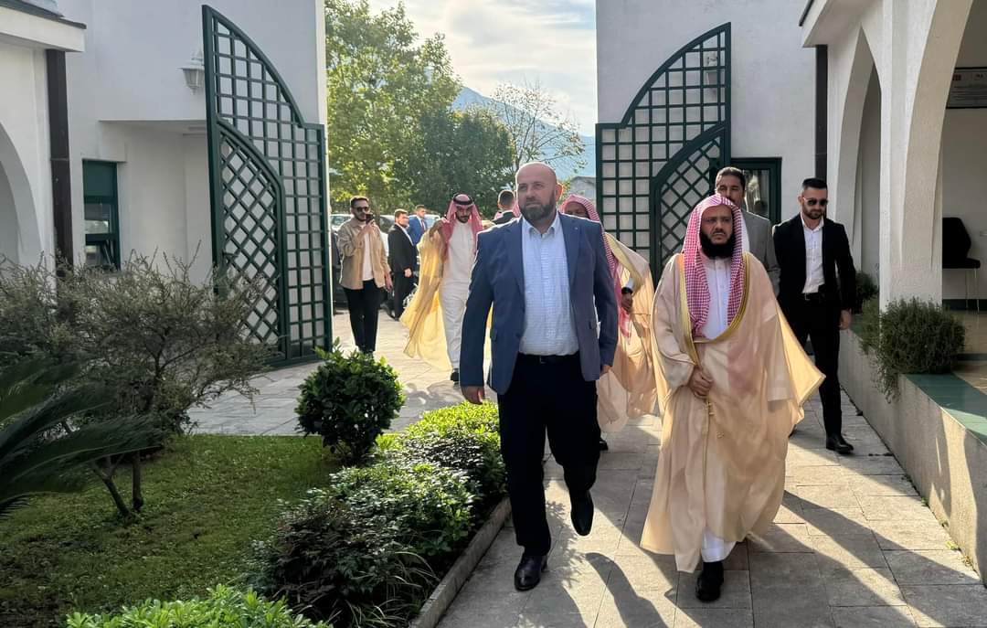 Posjeta imama Poslanikove džamije Medresi “Mehmed Fatih”