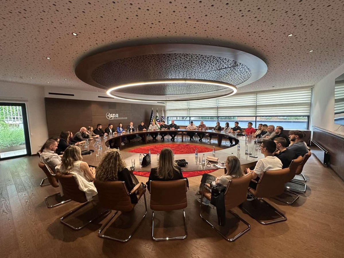Udružena omladinska snaga: Delegacija Foruma mladih Bošnjačke stranke u posjeti Asocijaciji mladih SDA BiH