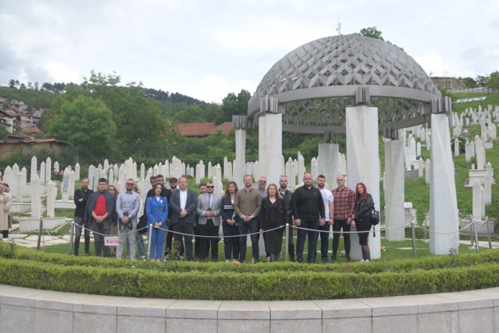 Udružena omladinska snaga: Delegacija Foruma mladih Bošnjačke stranke u posjeti Asocijaciji mladih SDA BiH 2 viber image 2025 05 23 16 45 21 991 2 Radio televizija Rožaje