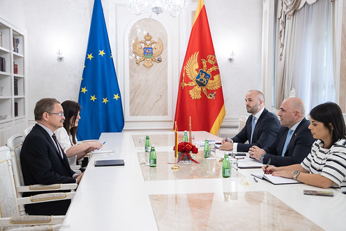 Otvoren dijalog za jačanje međuparlamentarne saradnje: Potpredsjednik Skupštine Nurković sa ambasadorom Feltenom 2 54599134552 b19cf66e9d Radio televizija Rožaje