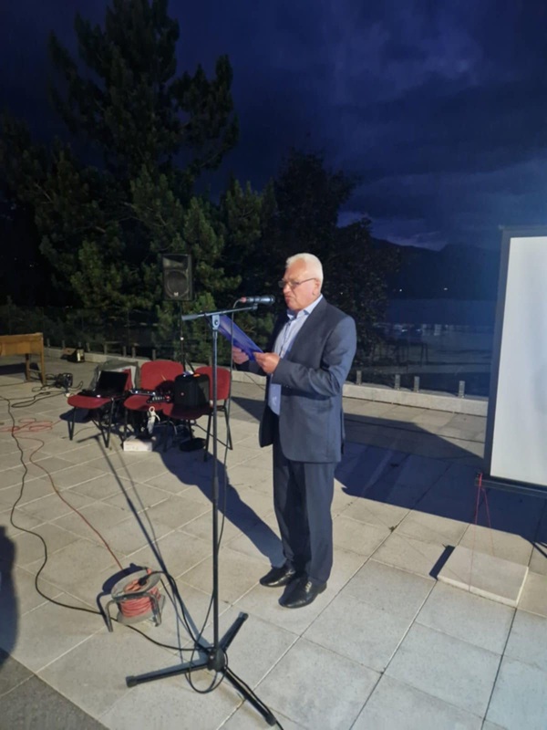 Zavičajni pisac iz Rožaja Adem Kurpejović učestvovao na manifestaciji “Veče poezije i muzike” u Plavu