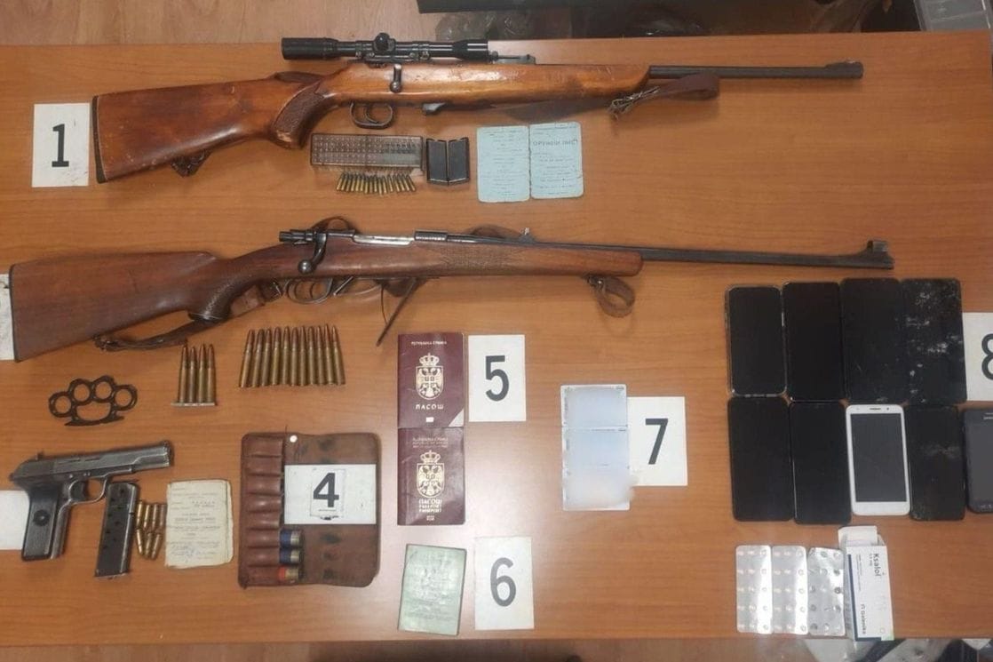 Rožaje: Oduzeto oružje u ilegalnom posjedu, municija, vozila, tablete i bodeži