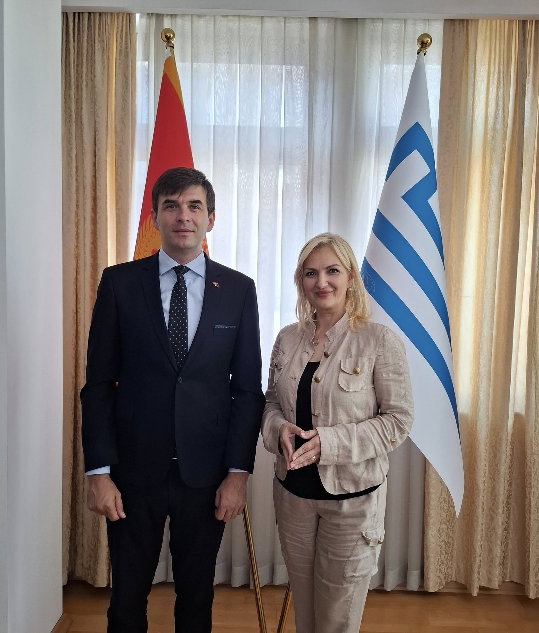 Azemović se susreo sa Borovinić Bojović: Digitalizacijom i institucionalnom saradnjom do jače veze sa dijasporom