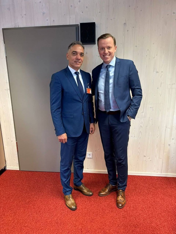 Bundestag: Sastanak Avdić – Ahmetović