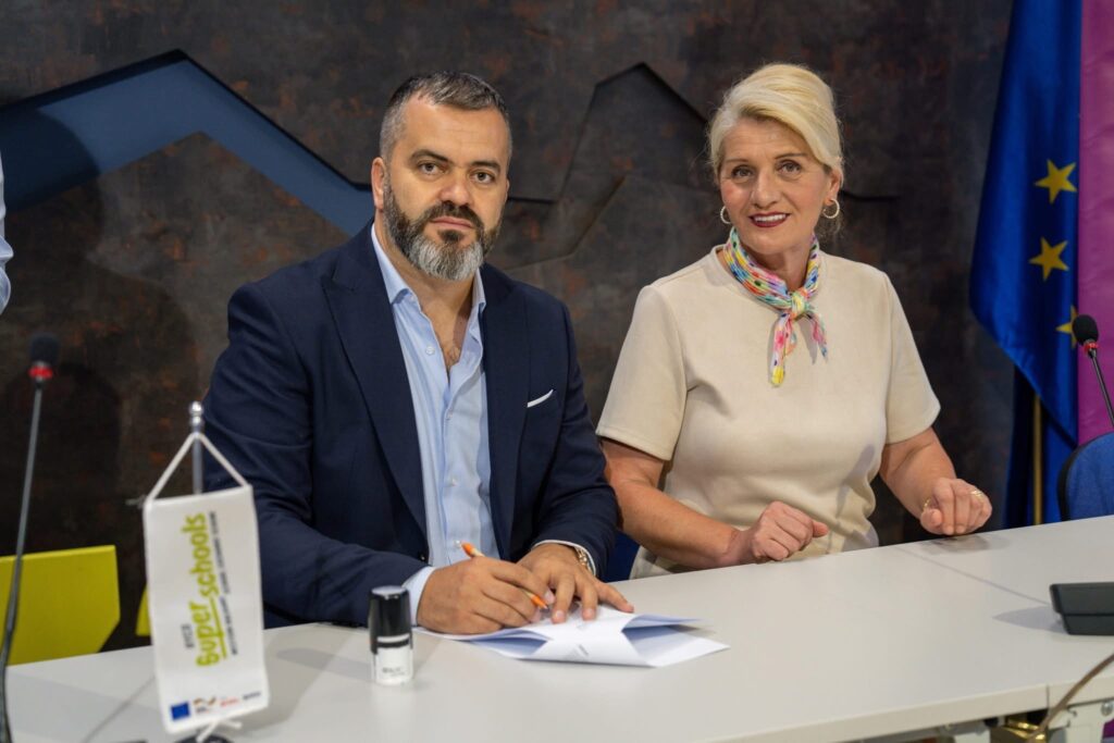 Gimnazija „30. septembar“ iz Rožaja dio programa Super škola 1 IMG 6824 Radio televizija Rožaje