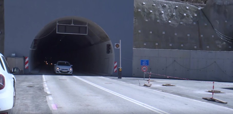 Uprava za saobraćaj: Sjutra privremena obustava saobraćaja na putu Berane–Kolašin kroz tunel Klisura
