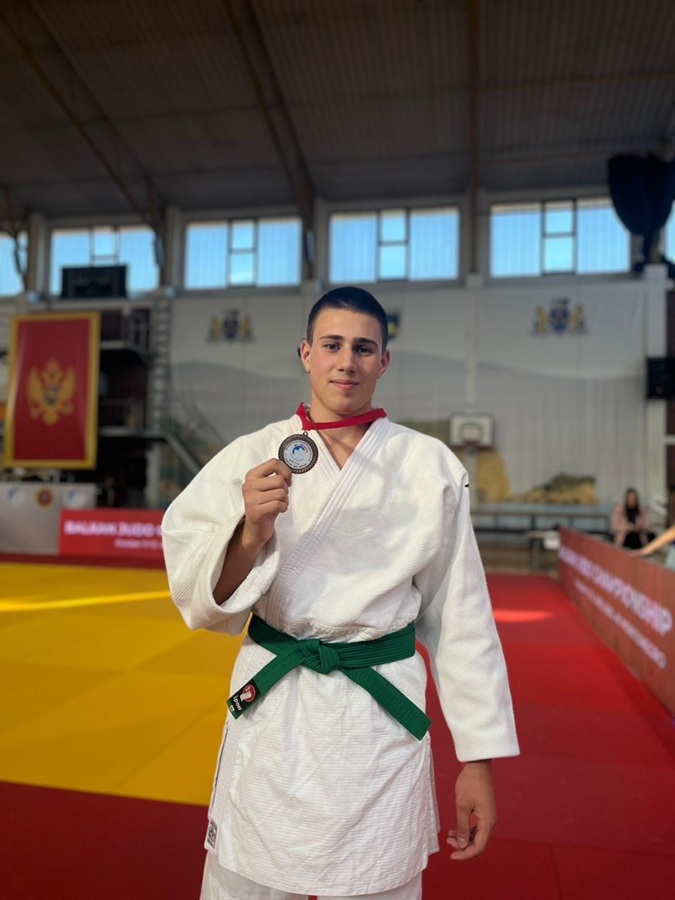 Damir Bibić bronzani na Balkanskom prvenstvu za starije pionire u Budvi!