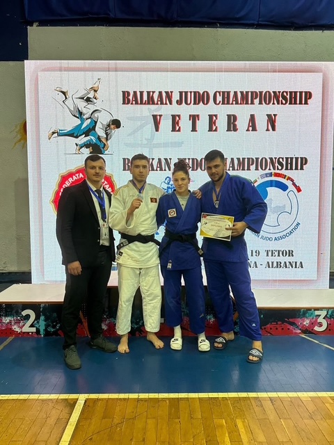 Refik Bećiragić vicešampion Balkana!