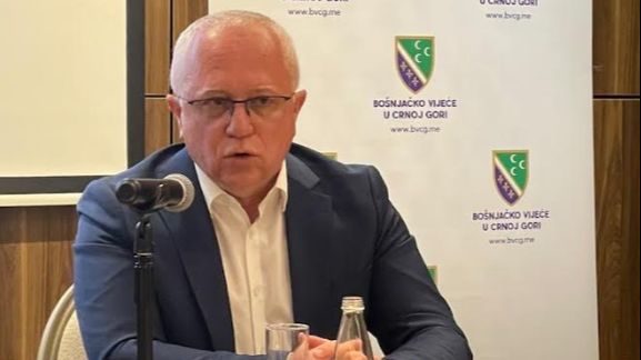 Suljo Mustafić za “Avaz”: Dan državnosti BiH praznik je za sve Bošnjake, gdje god se nalazili