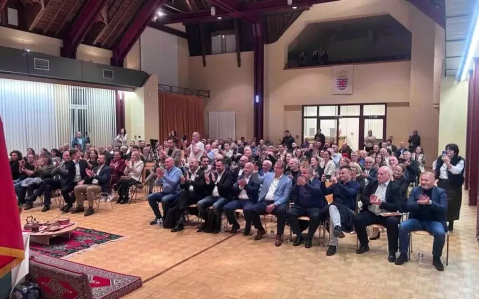 Azemović otvorio ,,Dane bošnjačke kulture u Luksemburgu”: Domovina se nosi u srcu, a ne u pasošu