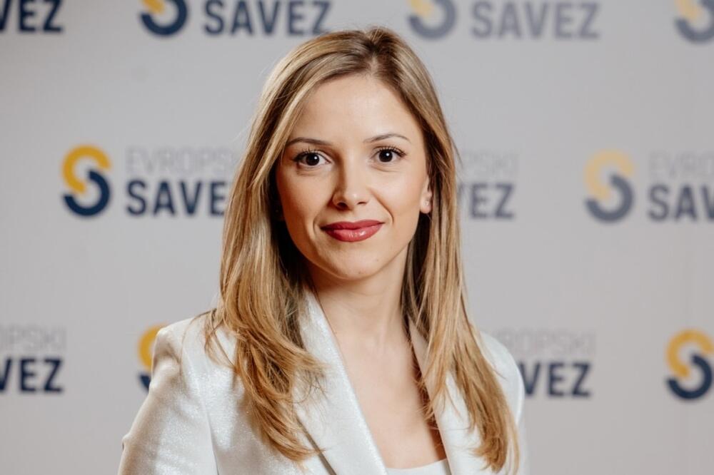 Cikotić za Anadolu: Vlada da povuče odluku o ukidanju bezviznog režima sa Turskom i izvini se zbog stigmatizacije