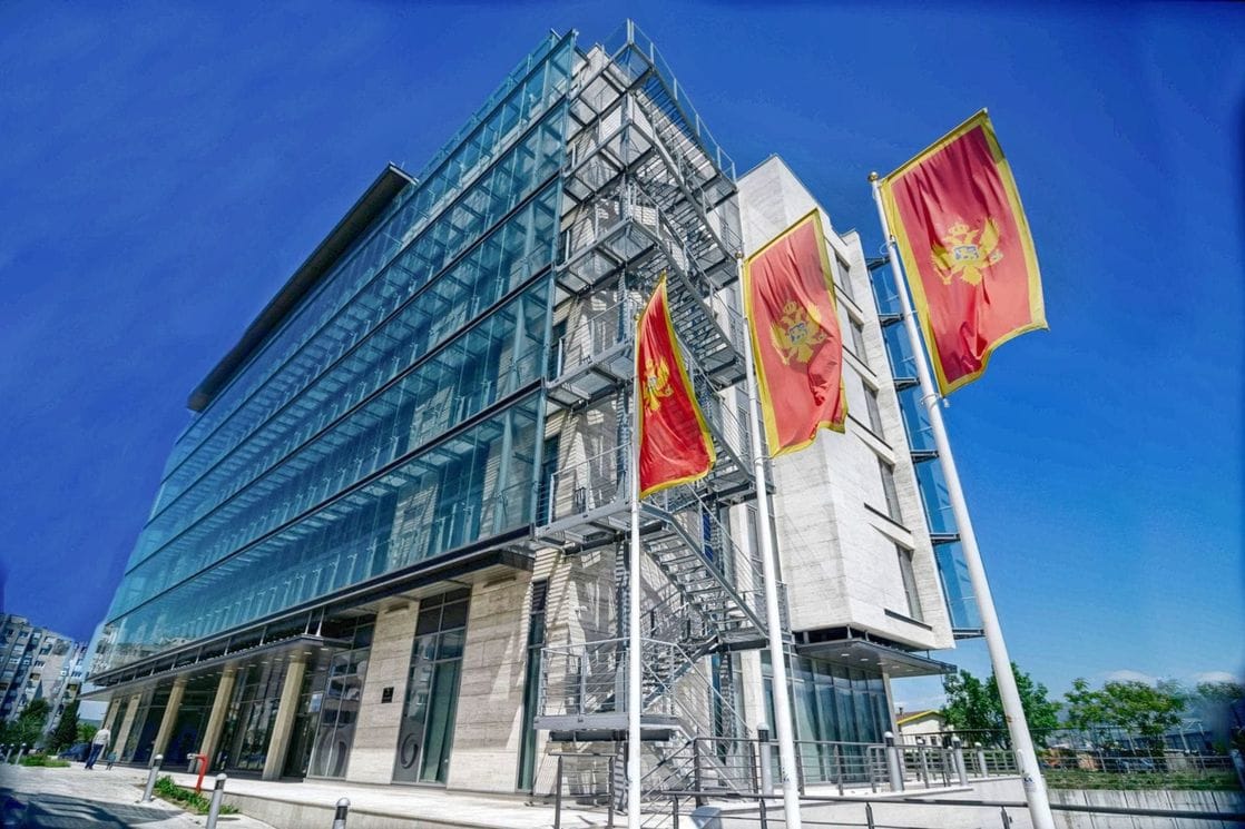 Uprava za nekretnine: Omogućeno elektronsko plaćanje administrativnih taksi i naknada