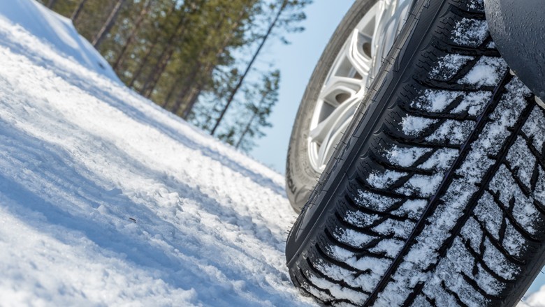 Od danas obavezne zimske gume-Propisane visoke kazne za nepoštovanje