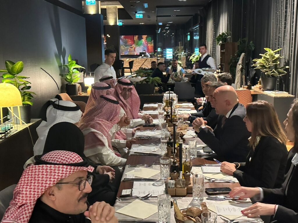 Nurković domaćin radne večere sa delegacijom Kraljevine Saudijske Arabije 2 IMG 20251031 WA0016 Radio televizija Rožaje