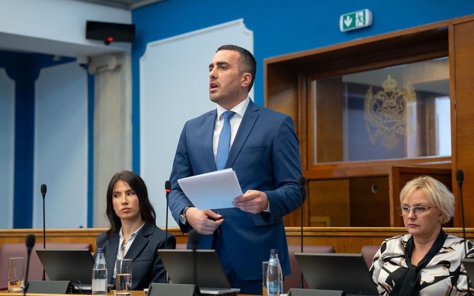 Nurković: Unaprijeđeni procesi i veća transparentnost doprinijeli boljim rezultatima Fonda za zaštitu i ostvarivanje manjinskih prava