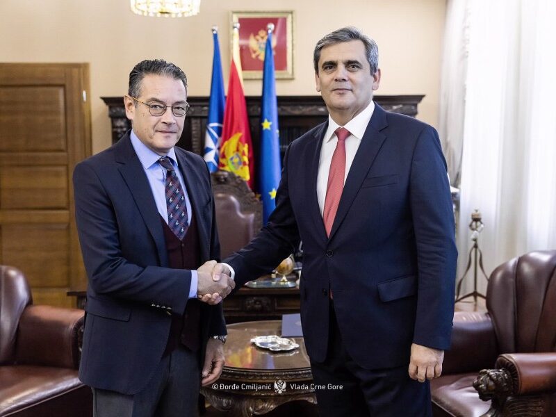 Ibrahimović razgovarao sa ambasadorima, Kalkavan napušta Crnu Goru 3 KALKAVAN 600x900 Radio televizija Rožaje