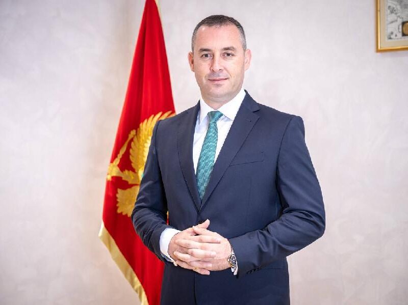 SCEKICCCCCCC 599x900 599x900 Radio televizija Rožaje