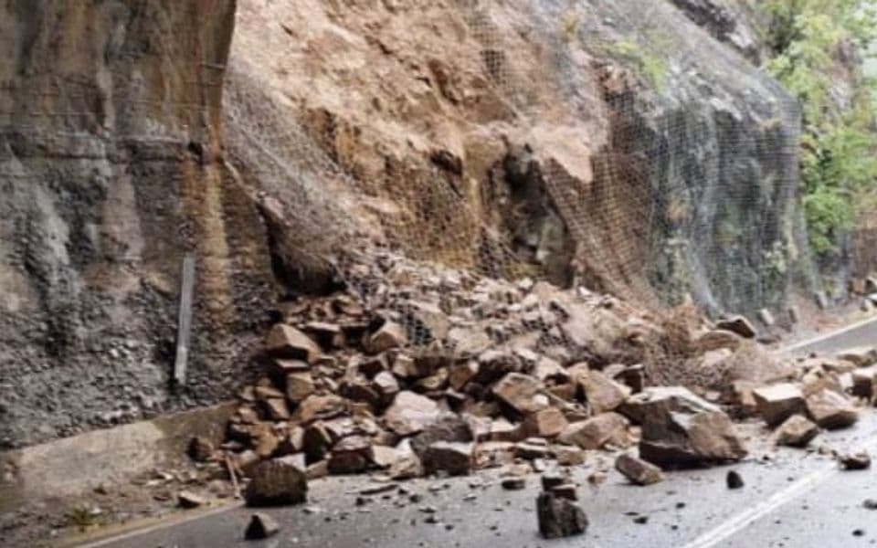 AMSCG: Zbog odrona zatvoren tunel Klisura