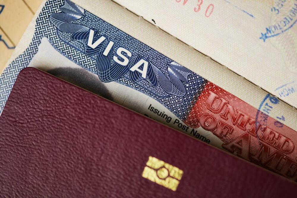 SAD zamrzle obradu useljeničkih viza iz Crne Gore i još 74 zemlje