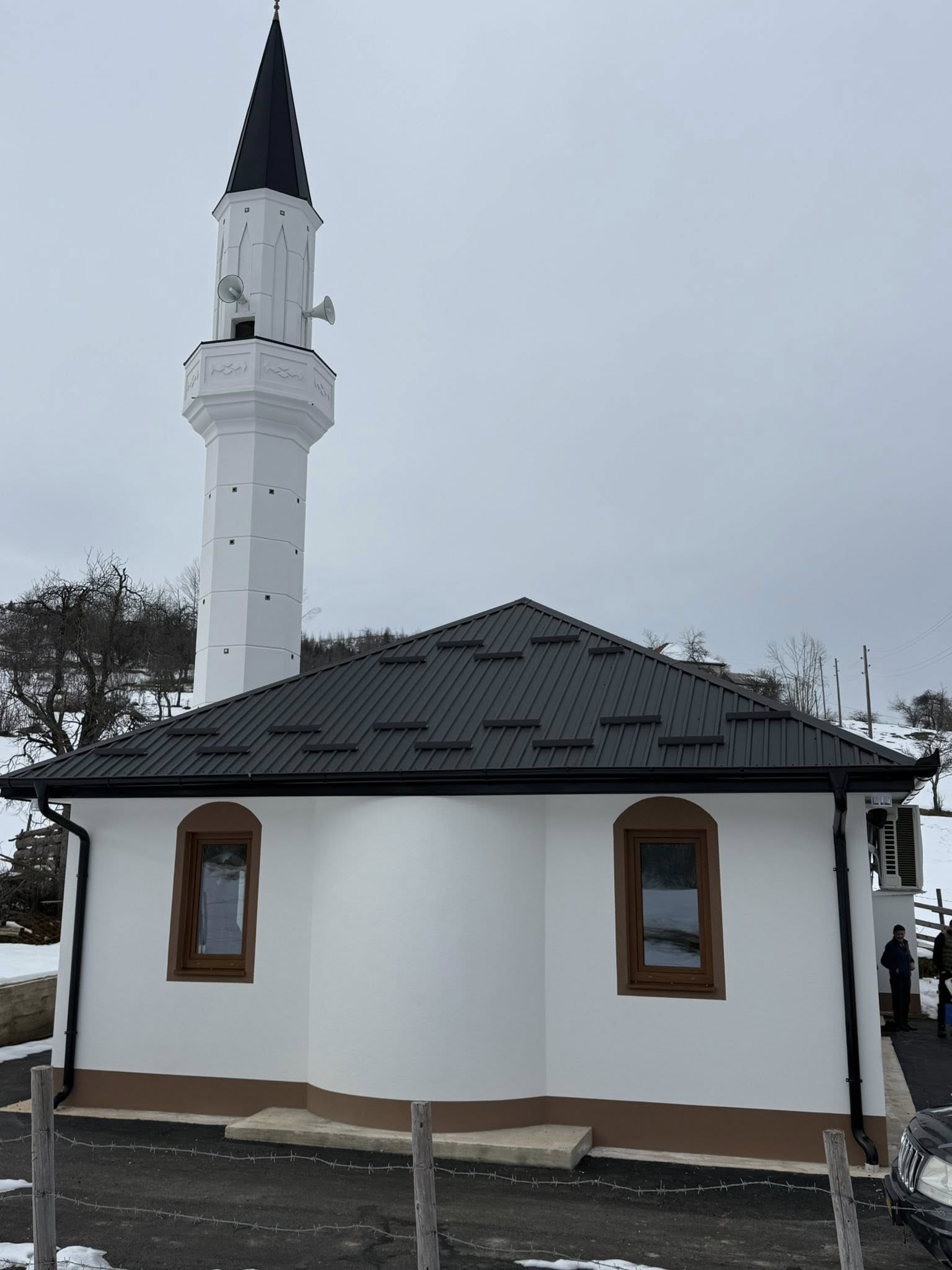 MZ Njeguš: Počeo rad mekteba u novoj džamiji