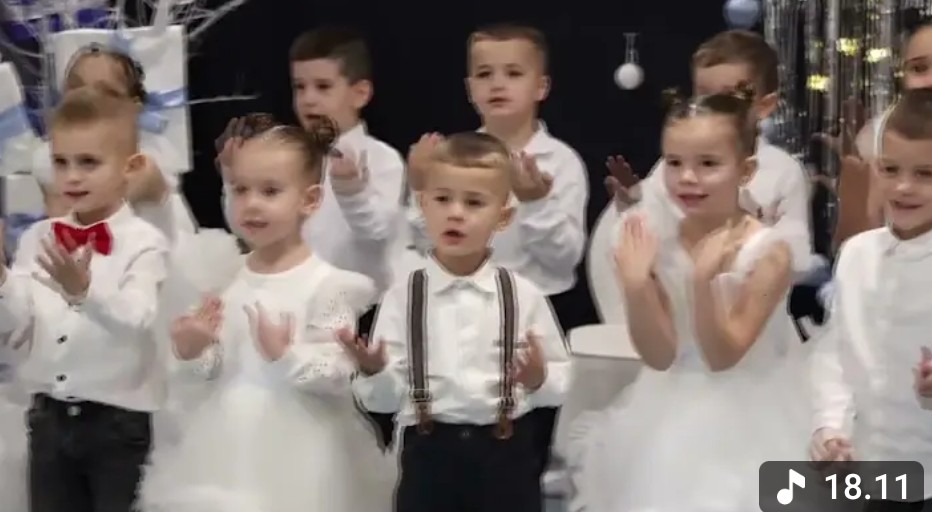 JPU „Boško Buha“ tradicionalnim novogodišnjim programom dočekao 2026. godinu 