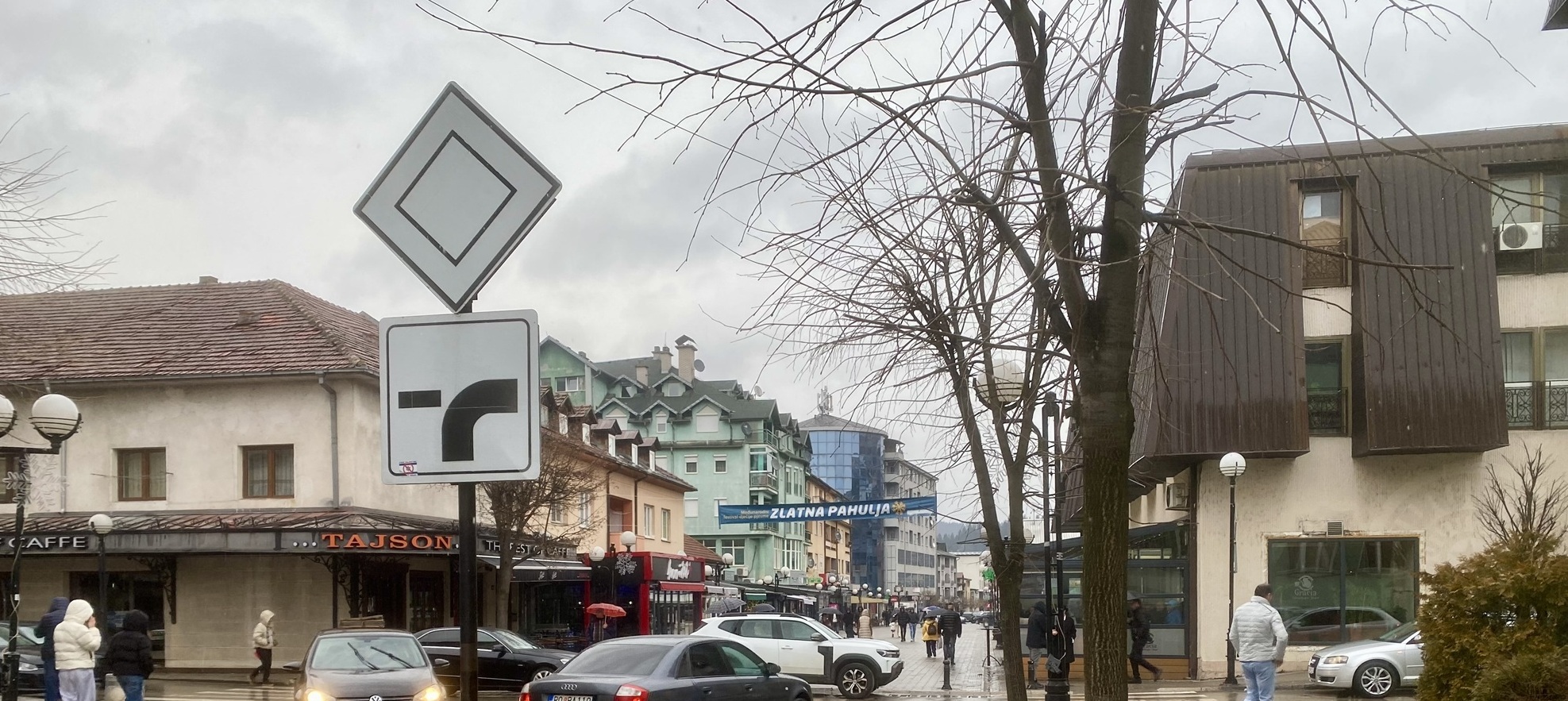 I sjutra kiša, na sjeveru slab snijeg, najviša dnevna do 15 stepeni