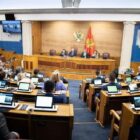 Poslanici u ponedjeljak o neradnoj nedjelji 4 1710424234 sj i 848x565 599x900 599x900 599x900 599x900 Radio televizija Rožaje