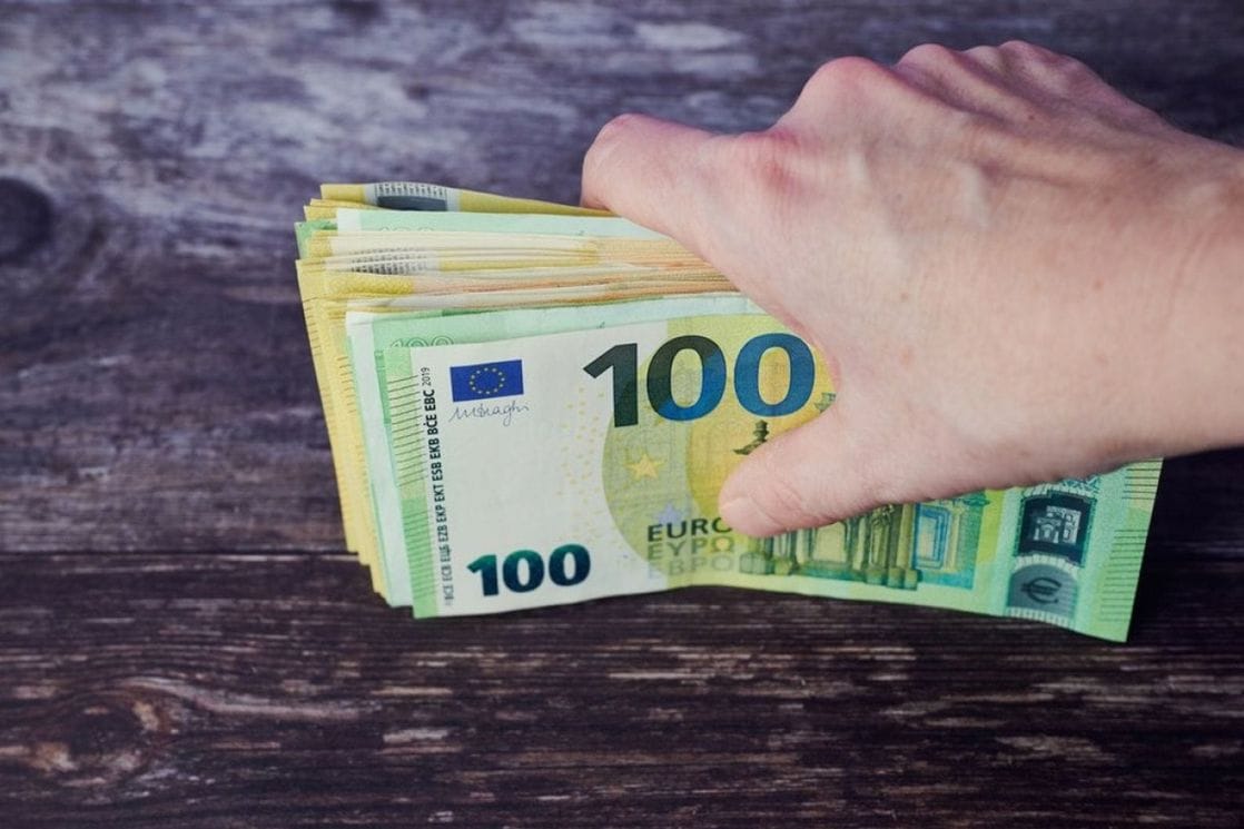 MPNI: Počinje isplata stipendija i studentskih kredita za januar i februar