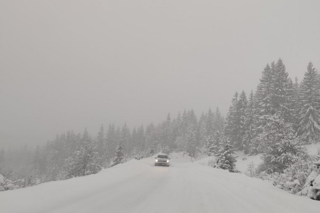 Obustavljen saobraćaj za kamione sa prikolicom i šlepere na putu Berane – Rožaje